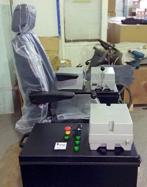 Кресло-пульт крановщика KP-GR-5 (собственное производство).  3